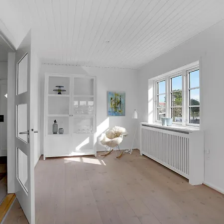 3 Bedroom Gorgeous In *